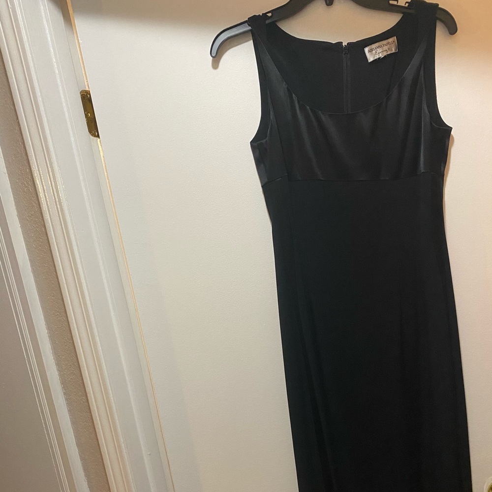 Limited addition Adrianna papél formal dress